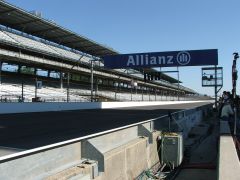 Looking down the main straightaway